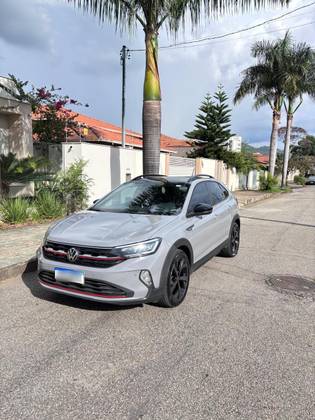 VOLKSWAGEN NIVUS 1.0 200 TSI TOTAL FLEX HIGHLINE AUTOMÁTICO VOLKSWAGEN NIVUS 1.0 200 TSI TOTAL FLEX HIGHLINE AUTOMÁTICO